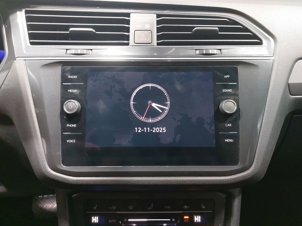 2022 VOLKSWAGEN TIGUAN - Image 21