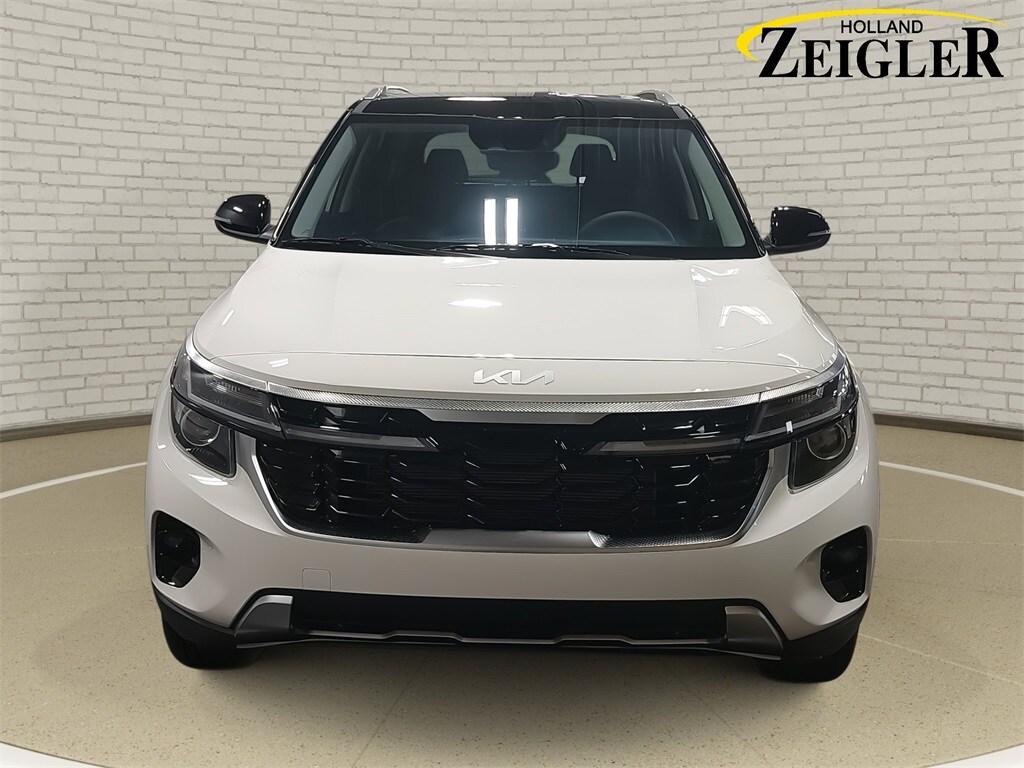 2026 Kia Seltos S photo 2