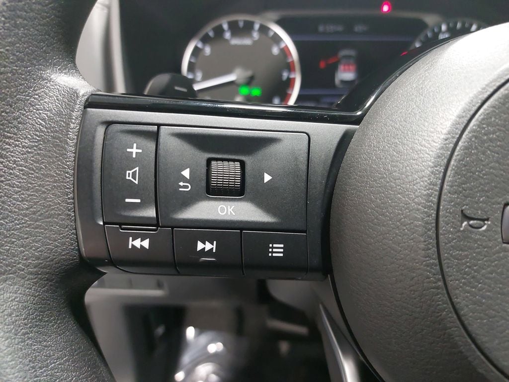 2023 NISSAN ROGUE - Image 16