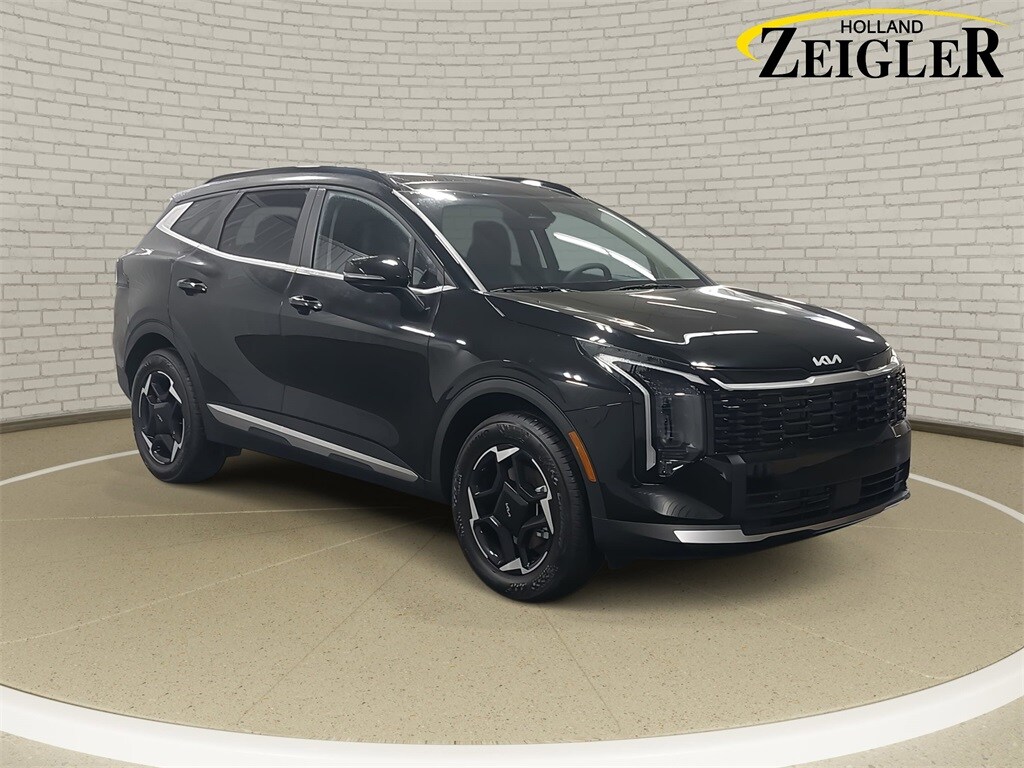 2026 Kia Sportage EX photo 3