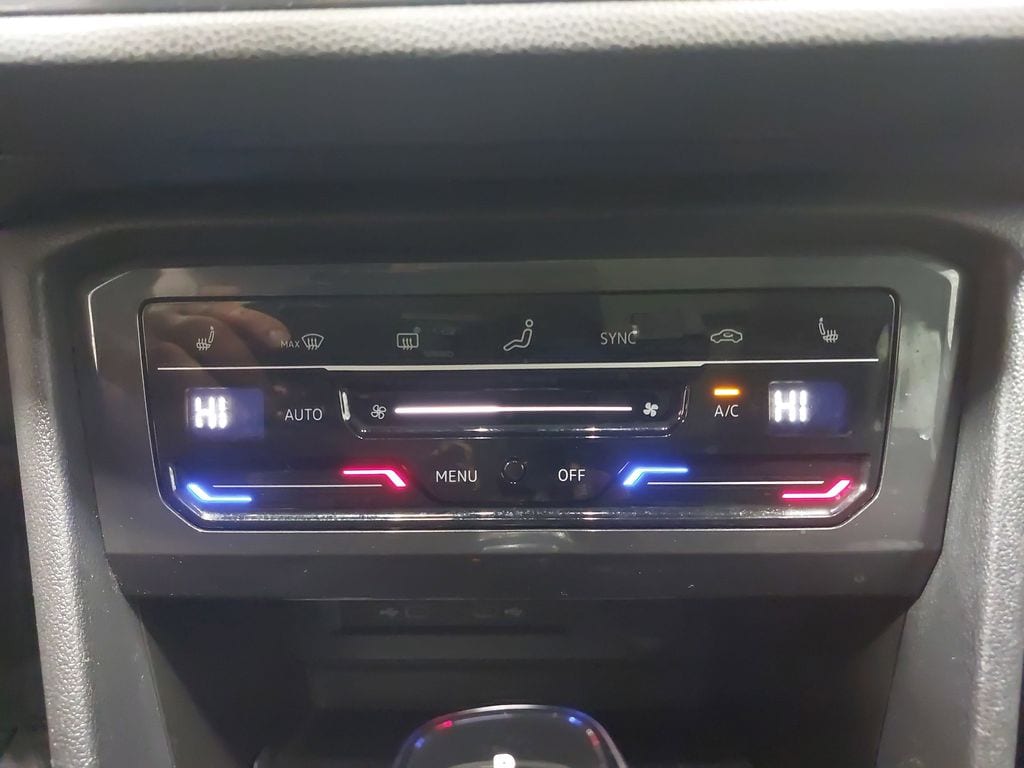 2022 VOLKSWAGEN TIGUAN - Image 20
