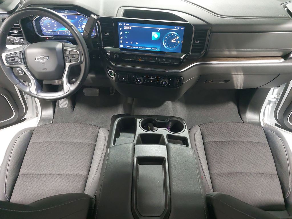 2024 CHEVROLET SILVERADO - Image 9