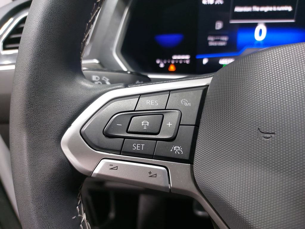 2022 VOLKSWAGEN TIGUAN - Image 16