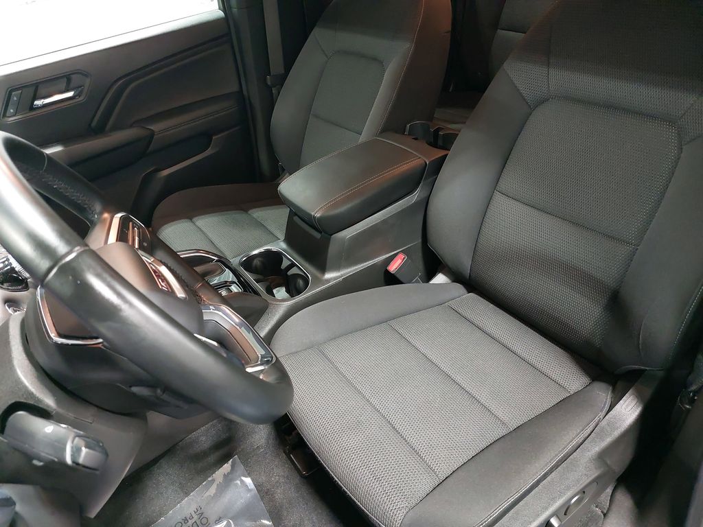 2023 GMC CANYON - Image 14