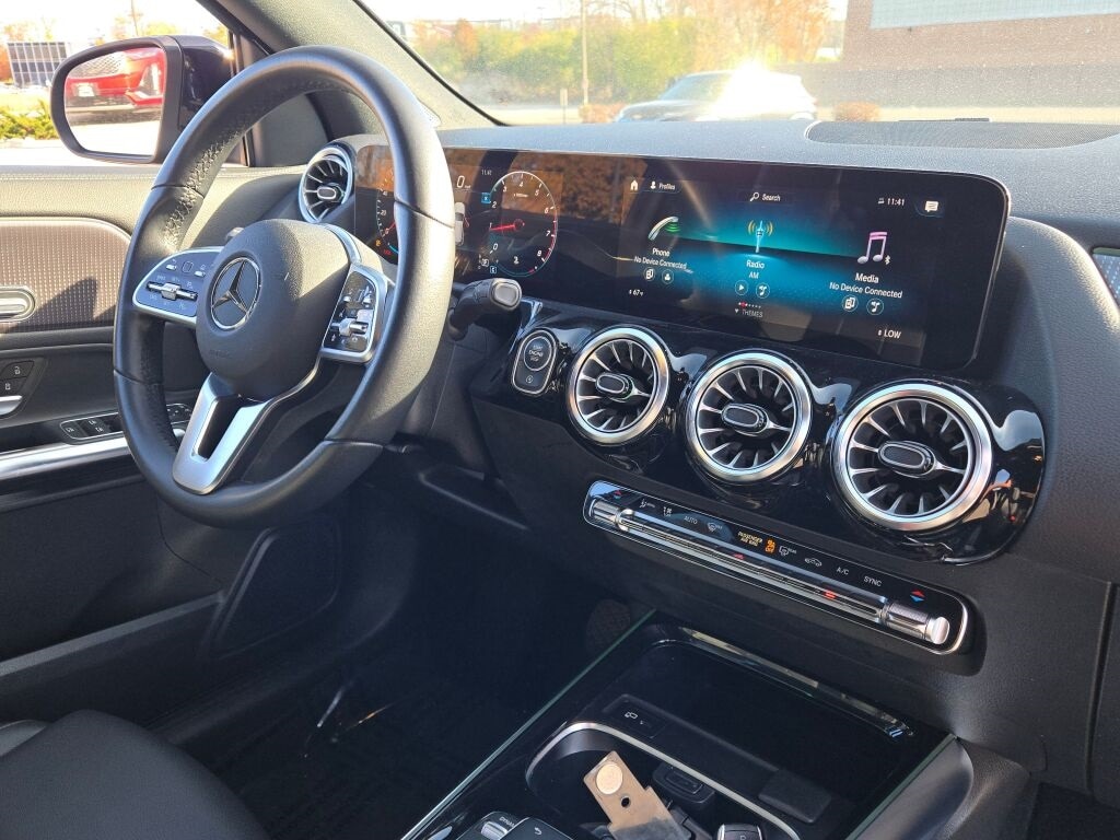 2022 MERCEDES-BENZ GLA-CLASS - Image 7