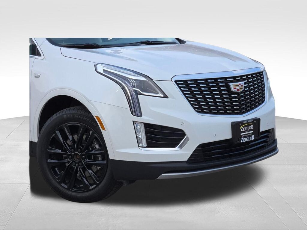 New 2025 CADILLAC XT5 Premium Luxury SUV