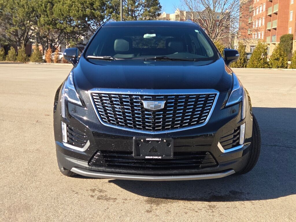 New 2025 CADILLAC XT5 Premium Luxury SUV