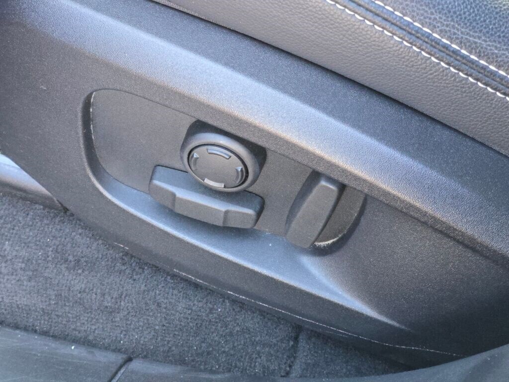 2024 JAGUAR F-PACE - Image 28