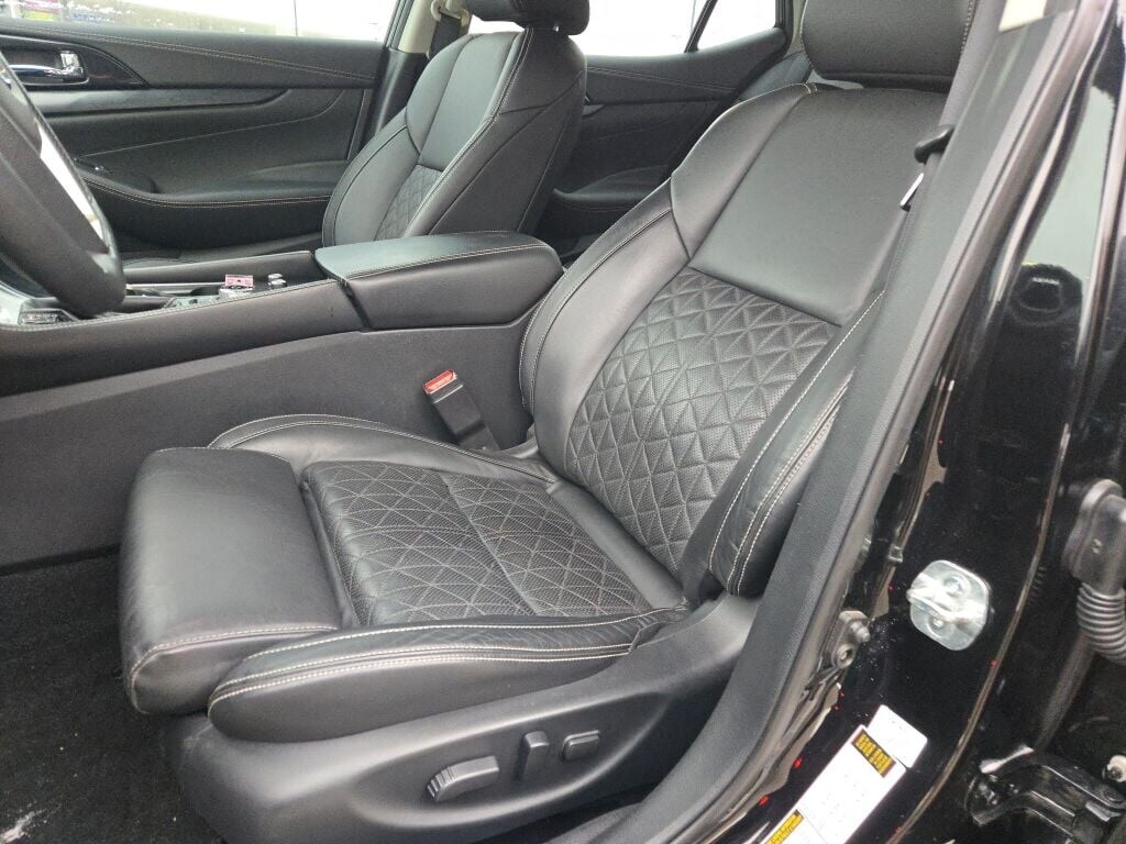 2019 NISSAN MAXIMA - Image 24