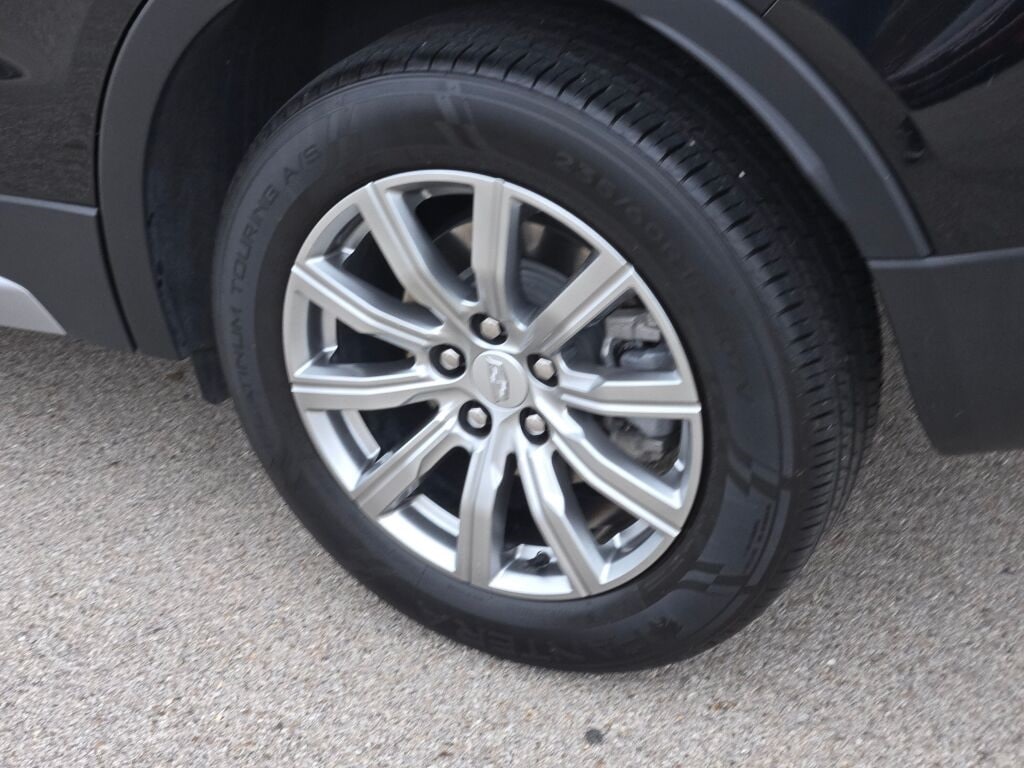 2023 CADILLAC XT4 - Image 17