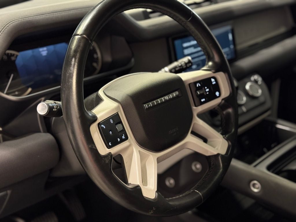 2023 LAND ROVER DEFENDER - Image 15