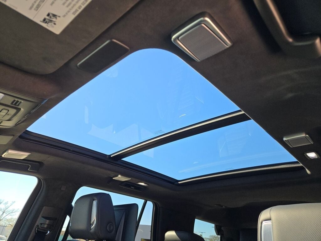 2024 CADILLAC ESCALADE - Image 33