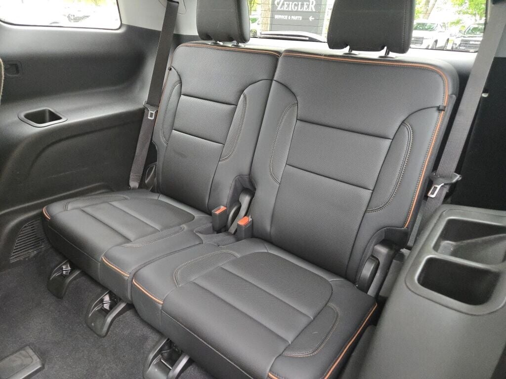 2023 GMC ACADIA - Image 21