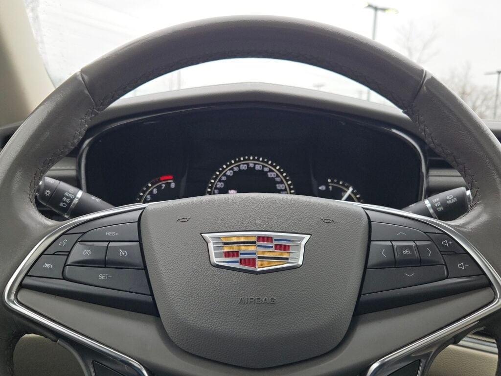 2019 CADILLAC XT5 - Image 38