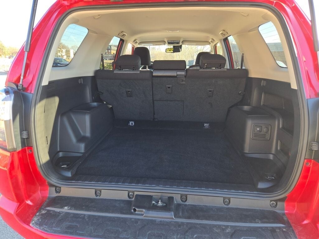 2024 TOYOTA 4RUNNER - Image 18