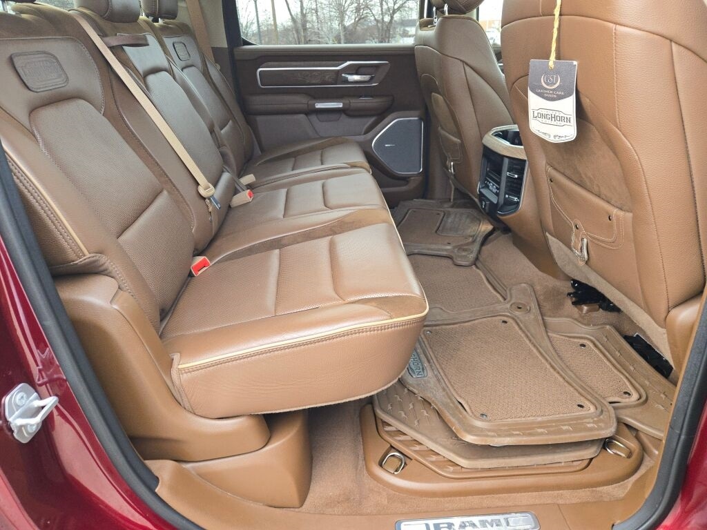 2021 RAM 1500 - Image 12