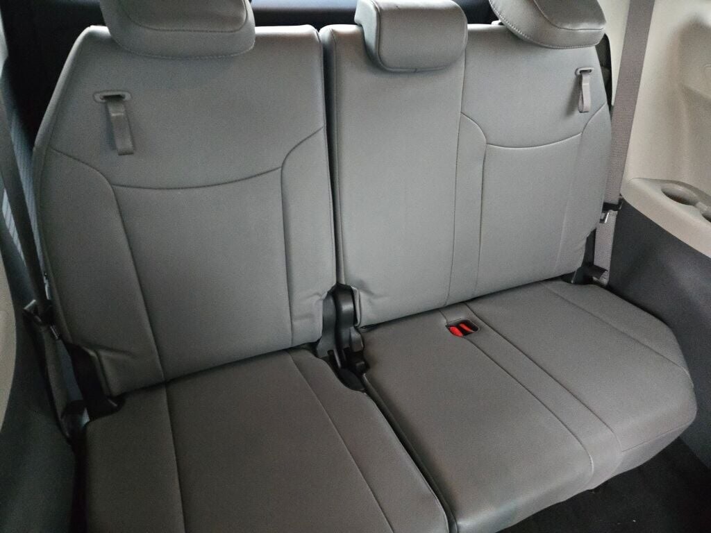 2023 TOYOTA SIENNA - Image 12