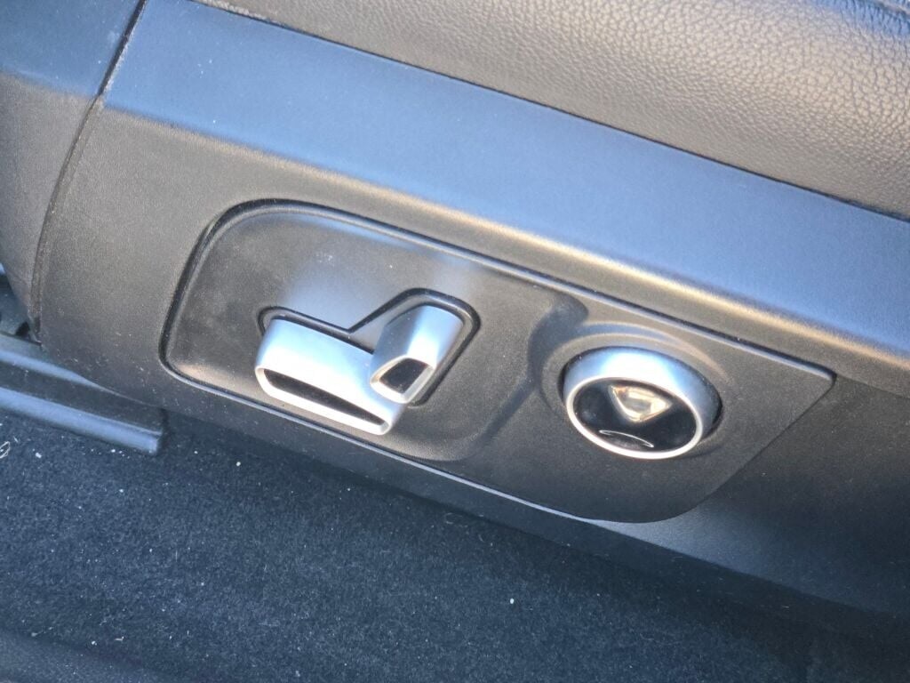 2023 MASERATI LEVANTE - Image 29