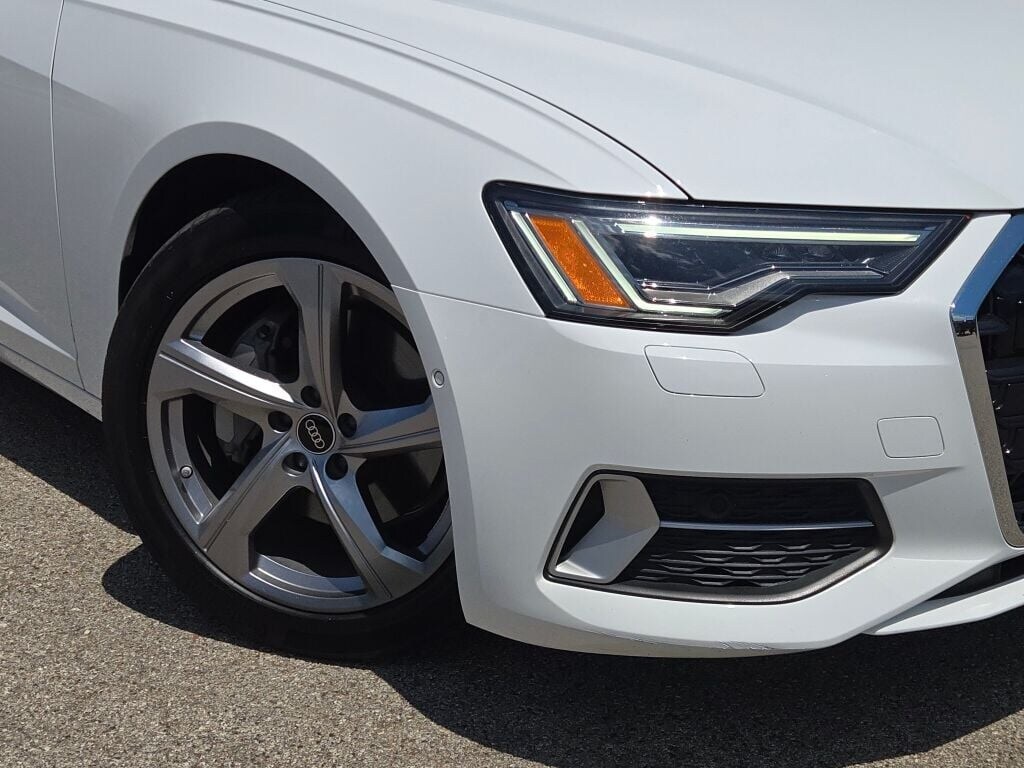 2024 Audi A6 Premium Plus Quattro photo 3