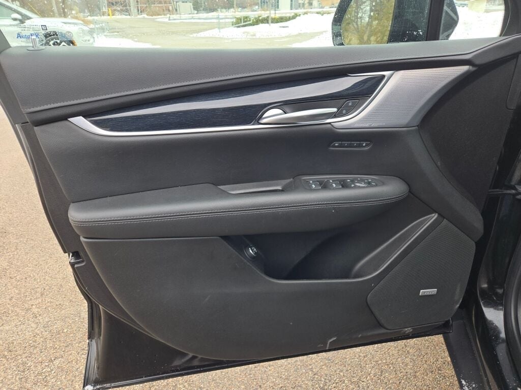 2024 CADILLAC XT5 - Image 21