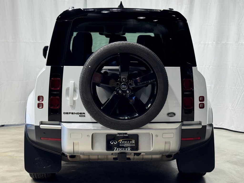 2023 LAND ROVER DEFENDER - Image 5