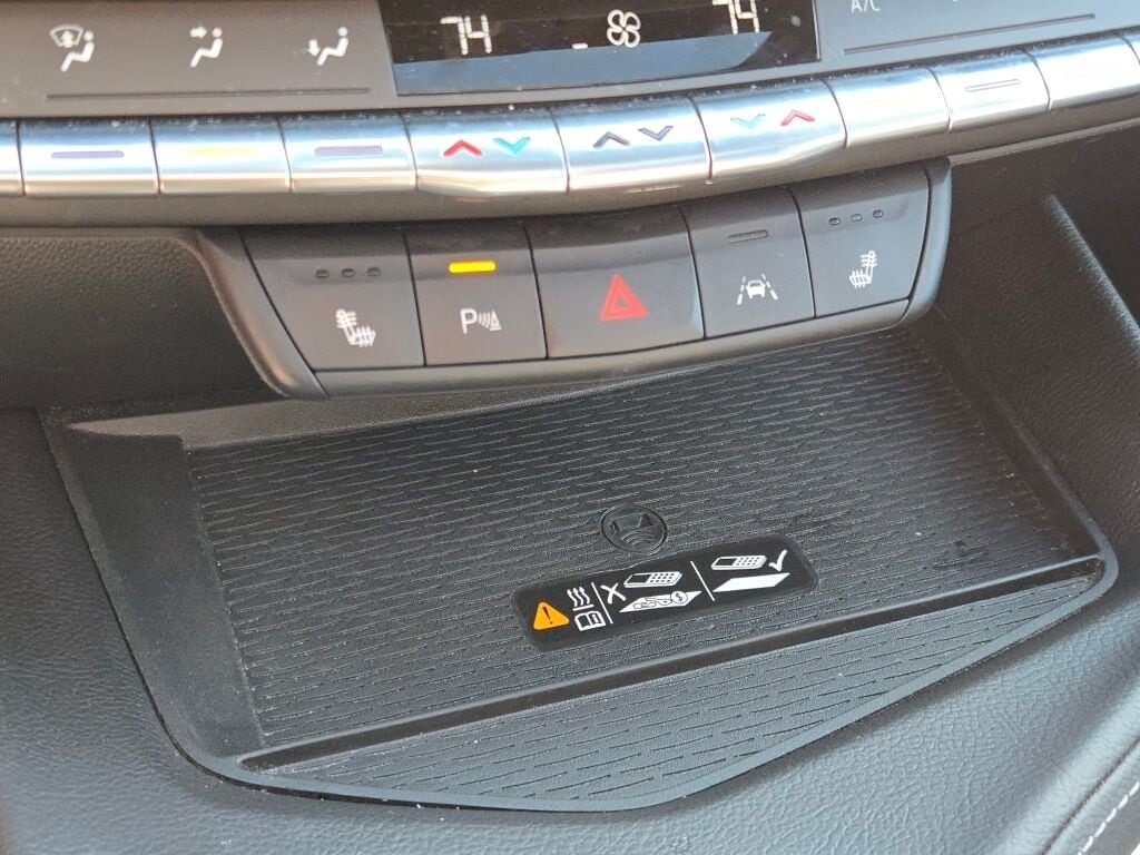 2023 CADILLAC CT4 - Image 33