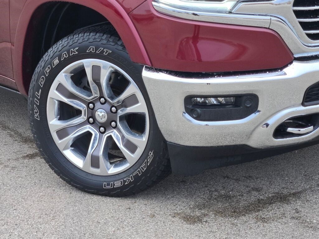 2021 RAM 1500 - Image 3