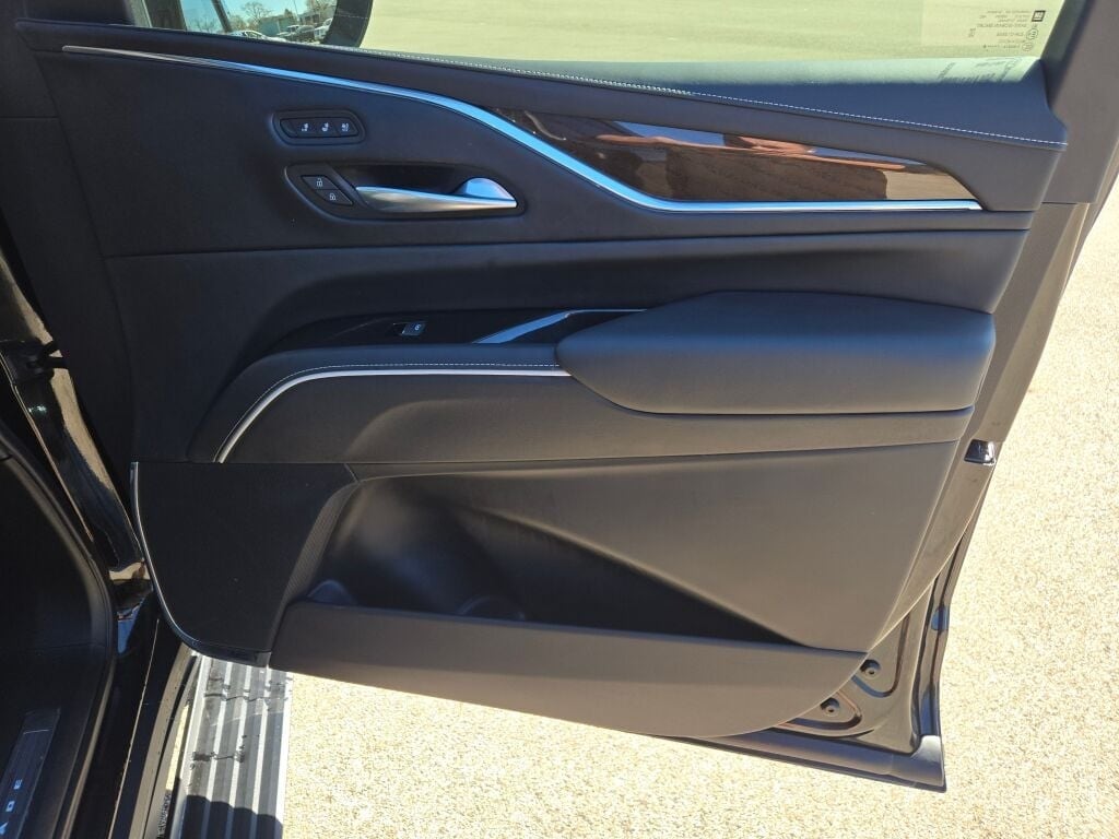 2024 CADILLAC ESCALADE - Image 7
