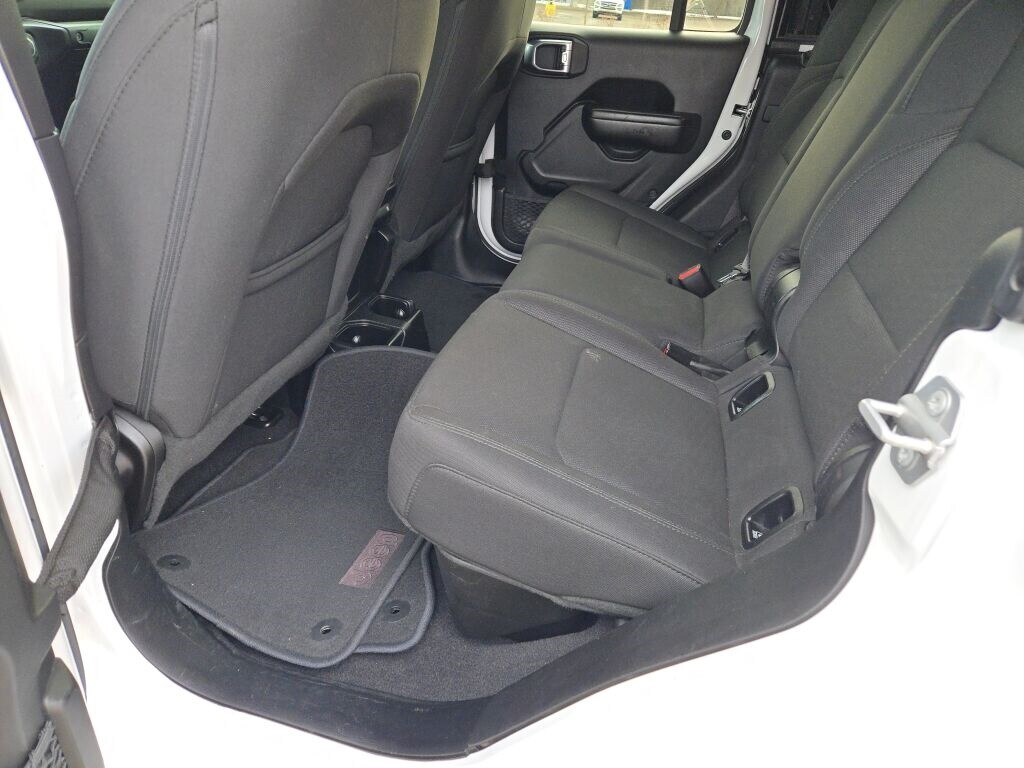 2020 JEEP GLADIATOR - Image 21