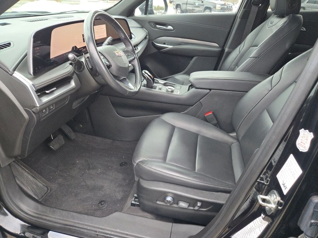2024 CADILLAC XT4 - Image 25