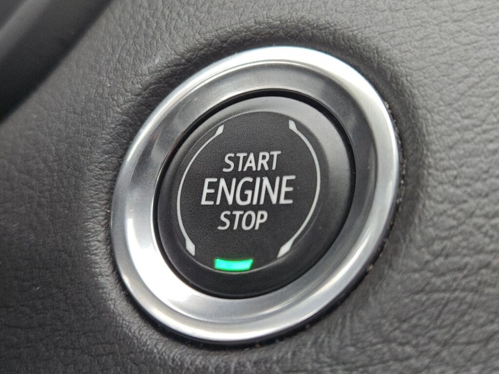 2023 CADILLAC XT4 - Image 32