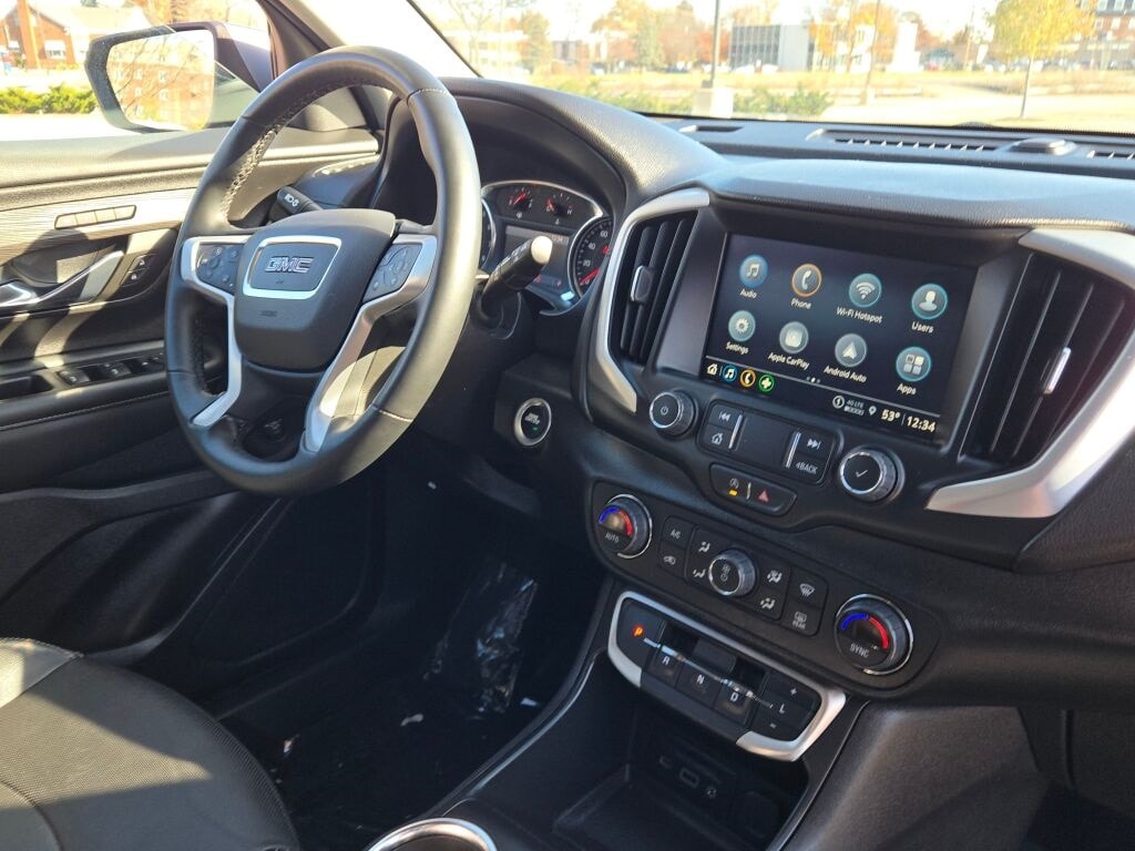2024 GMC TERRAIN - Image 9