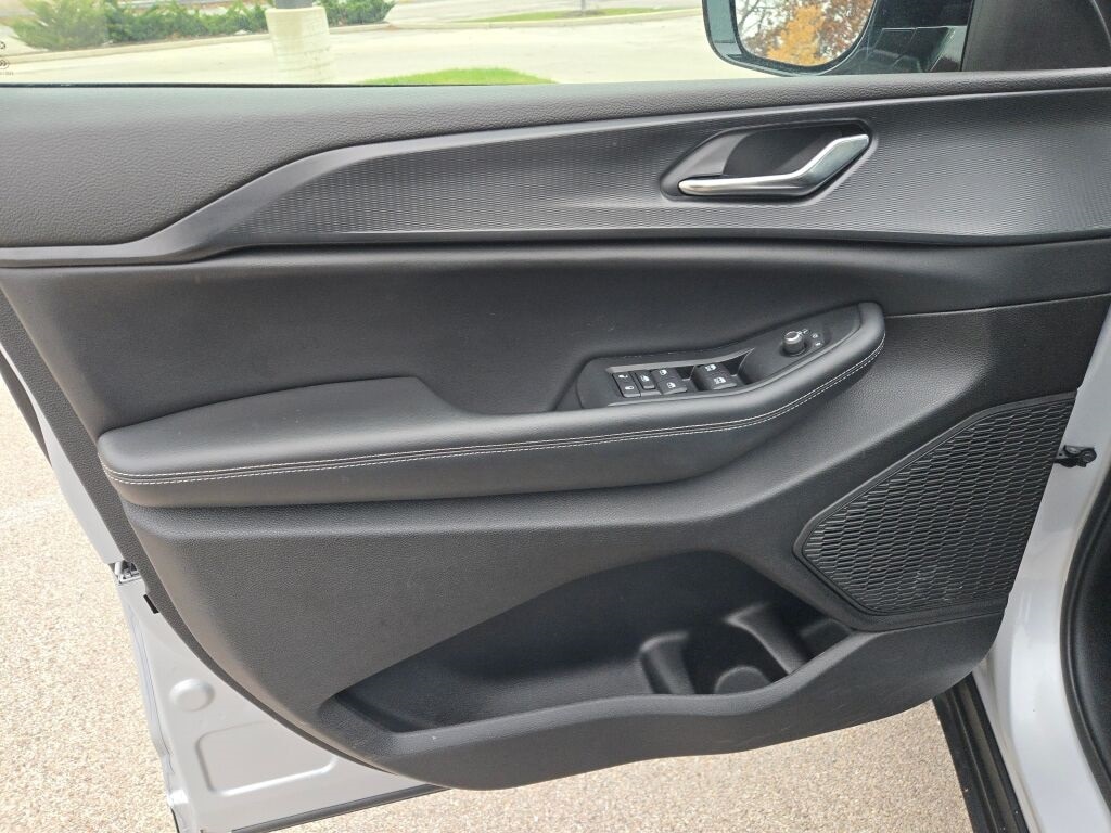 2024 JEEP GRAND CHEROKEE - Image 22