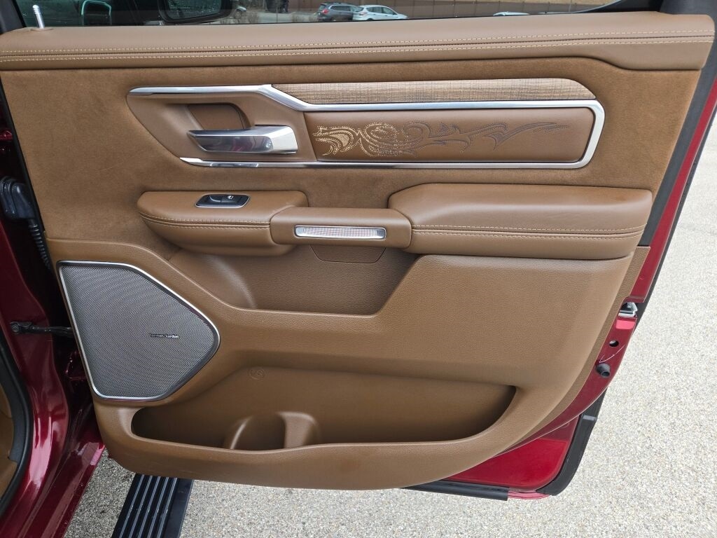 2021 RAM 1500 - Image 11