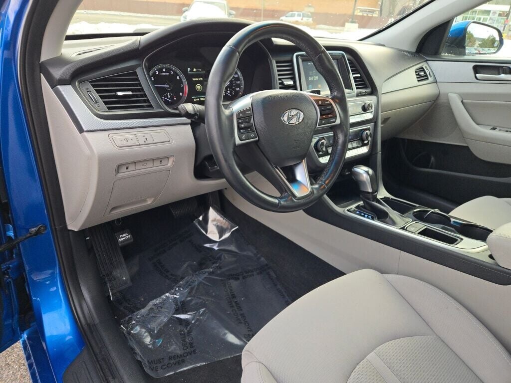 2019 HYUNDAI SONATA - Image 22