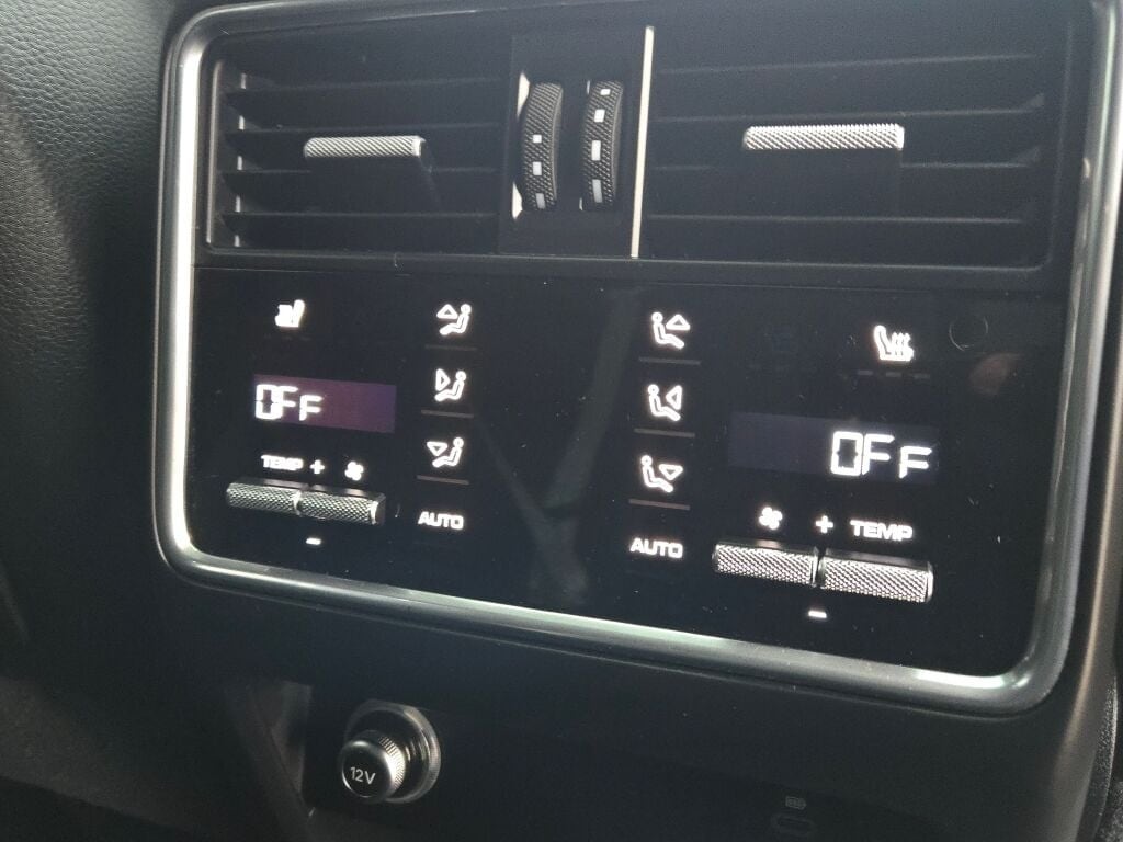 2023 PORSCHE CAYENNE - Image 12