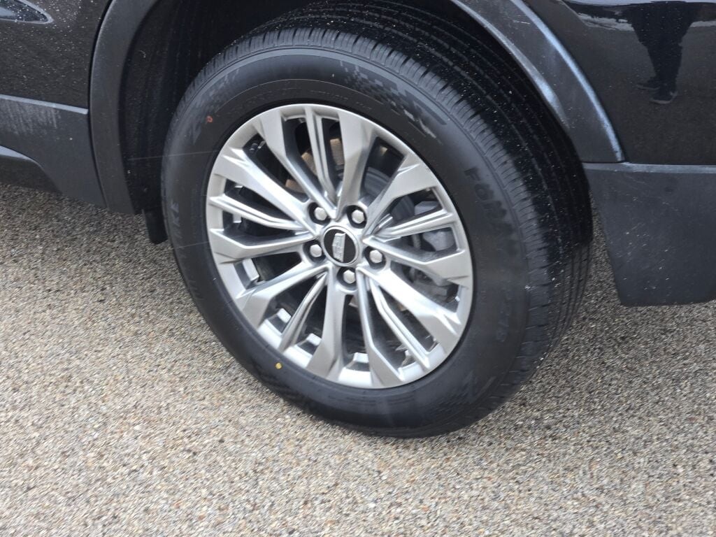 2024 CADILLAC XT4 - Image 17