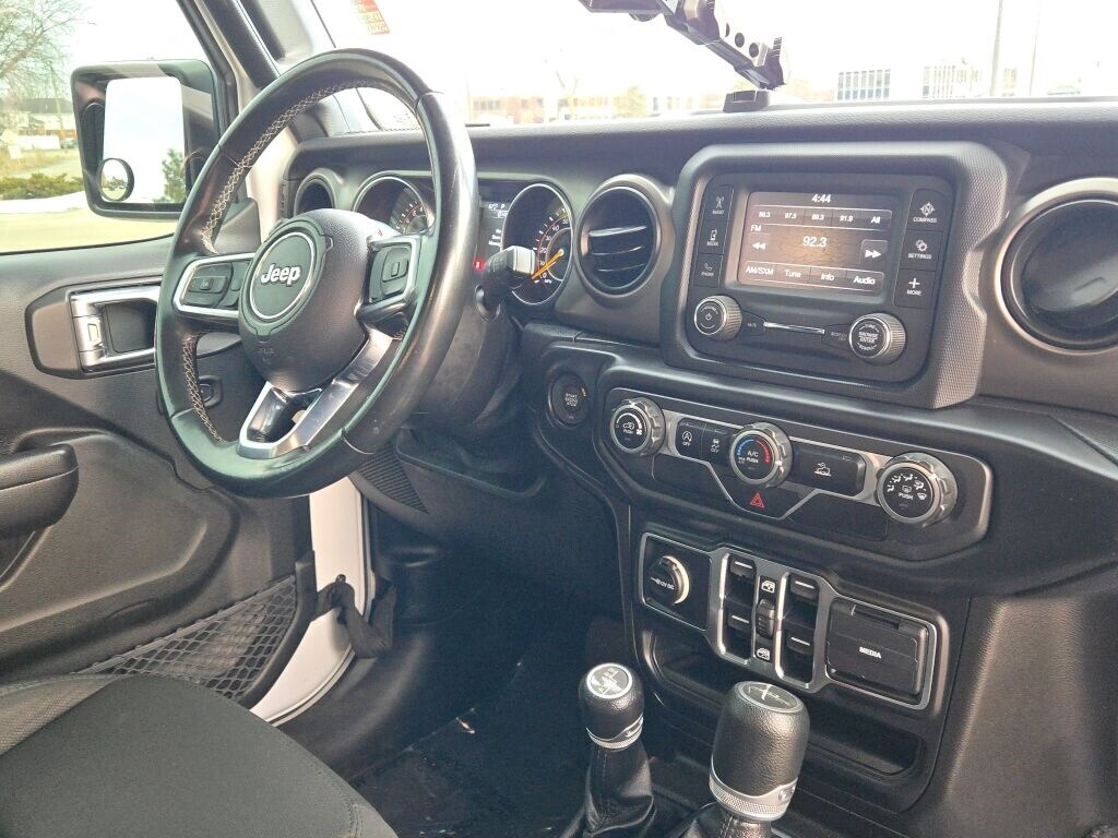 2020 JEEP GLADIATOR - Image 9