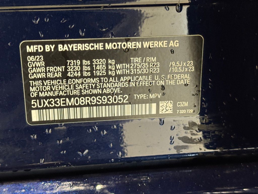 2024 BMW X7 - Image 35