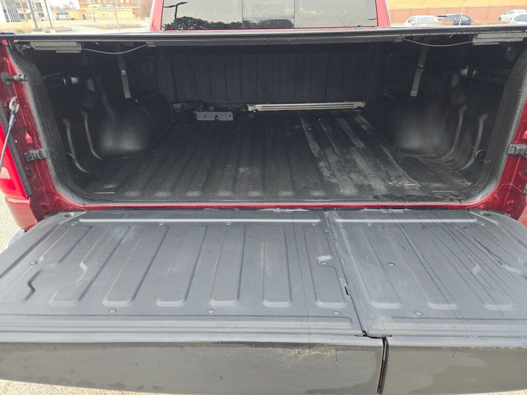 2021 RAM 1500 - Image 22