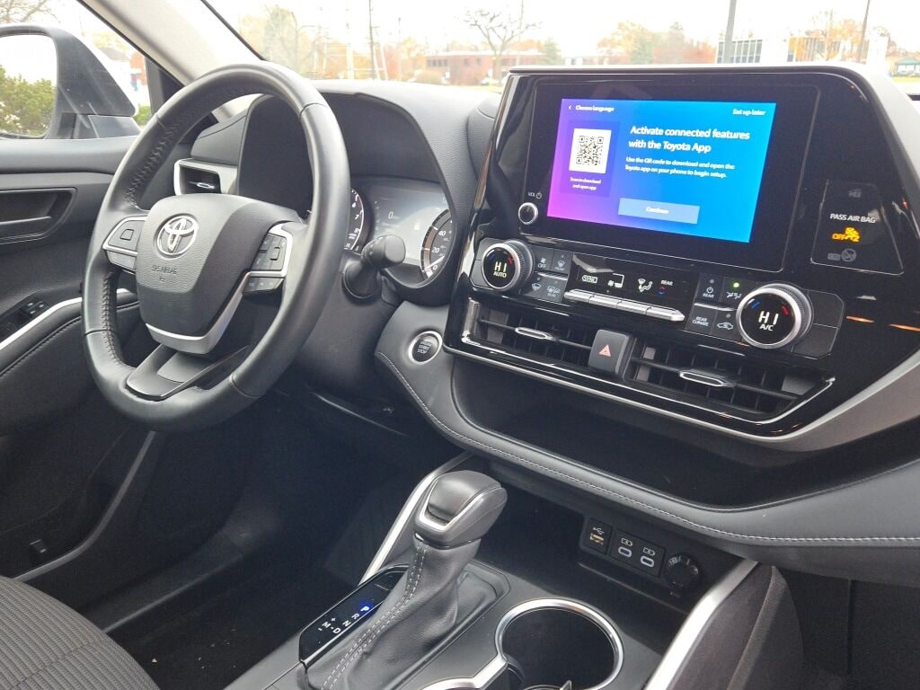 2024 TOYOTA HIGHLANDER - Image 9