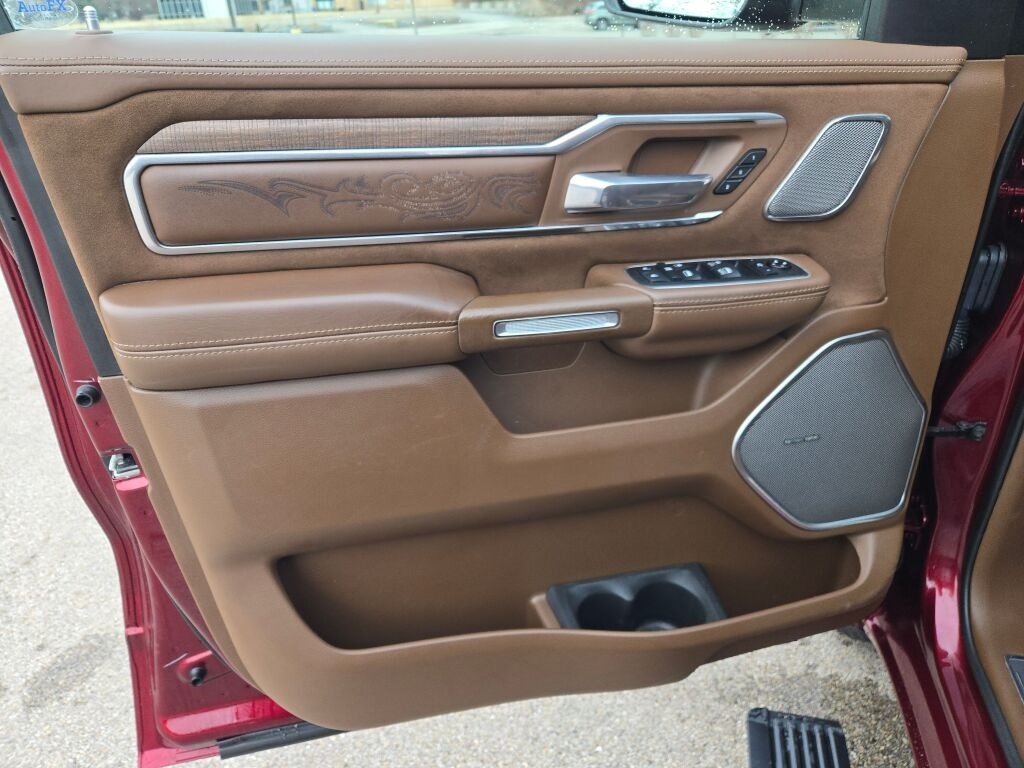 2021 RAM 1500 - Image 25