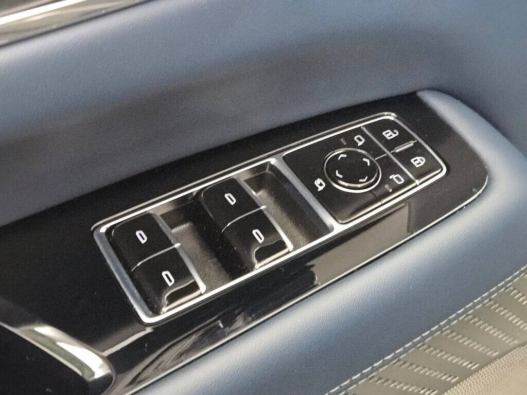 2025 CADILLAC ESCALADE IQ - Image 26