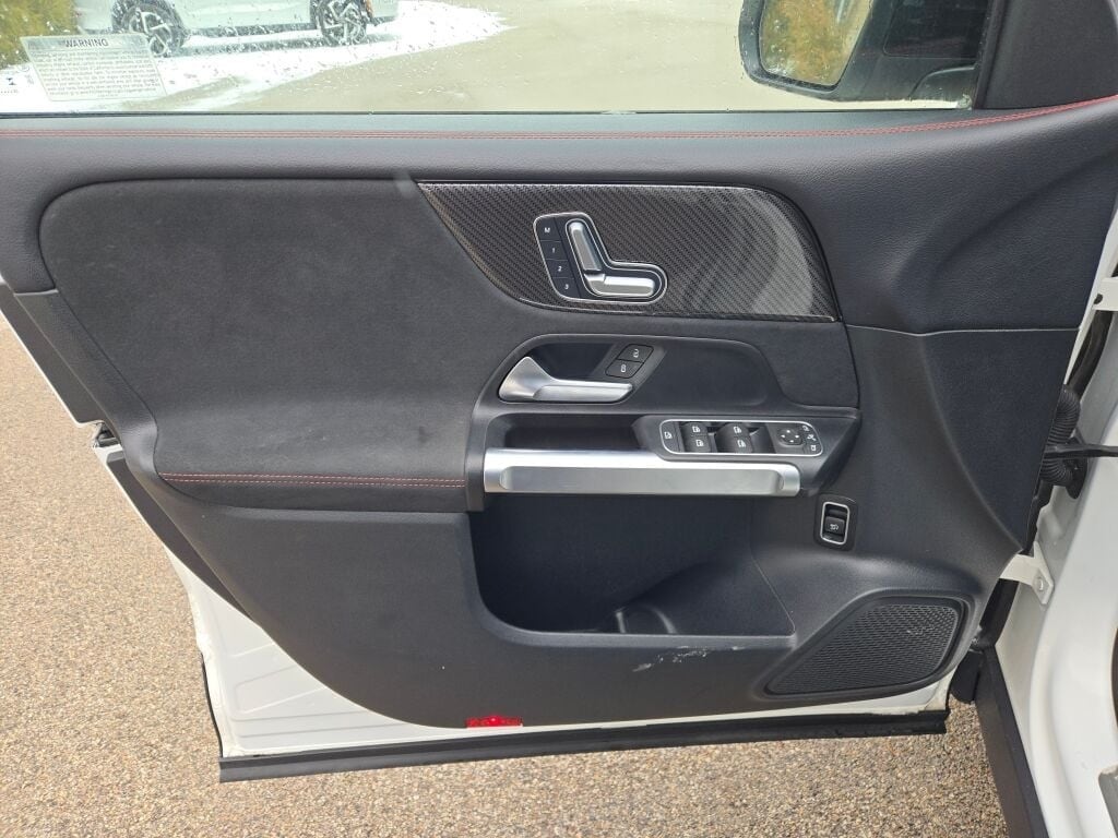 2023 MERCEDES-BENZ GLB-CLASS - Image 22
