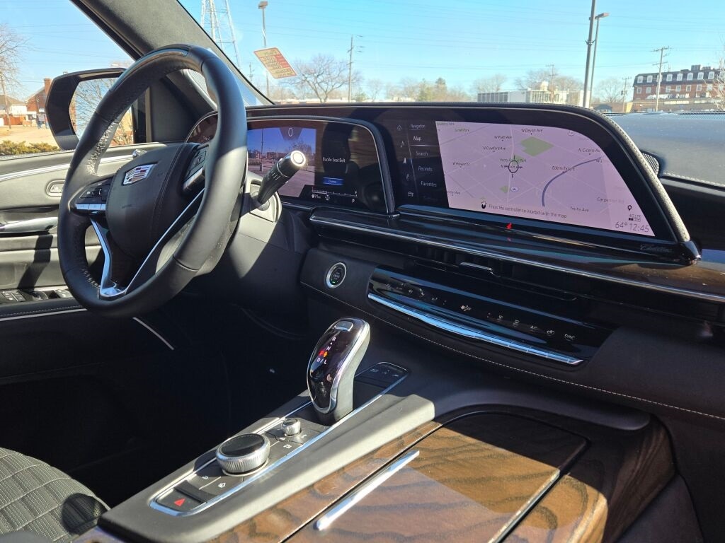 2024 CADILLAC ESCALADE - Image 10