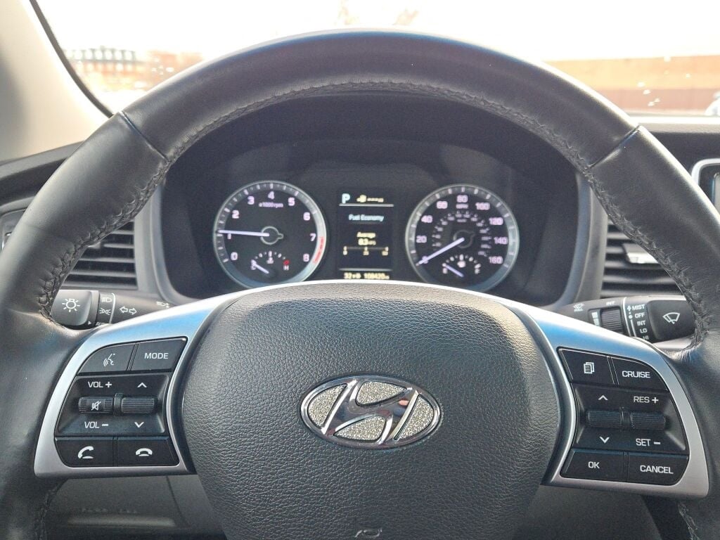 2019 HYUNDAI SONATA - Image 32