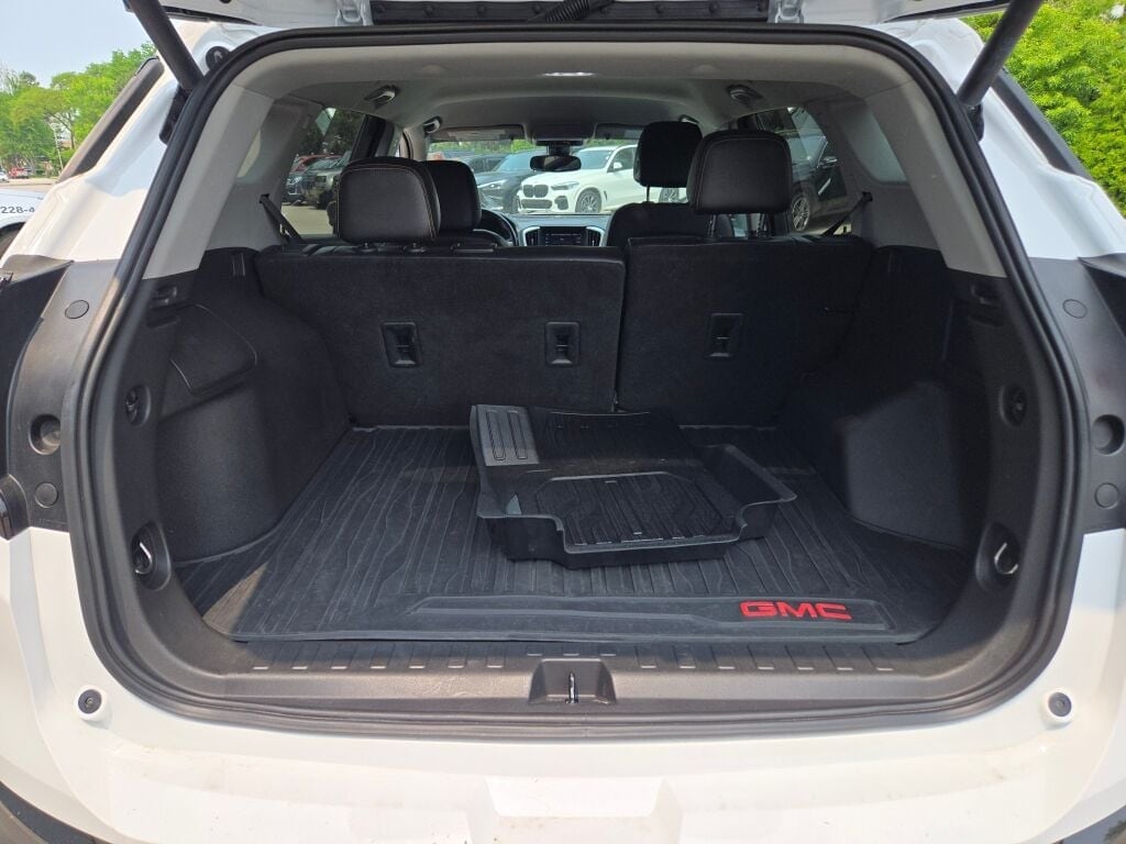 2021 GMC TERRAIN - Image 18