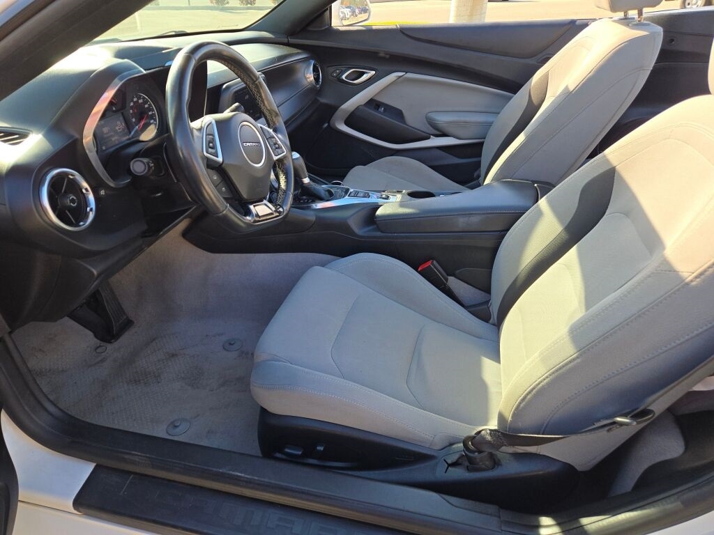 2020 CHEVROLET CAMARO - Image 19