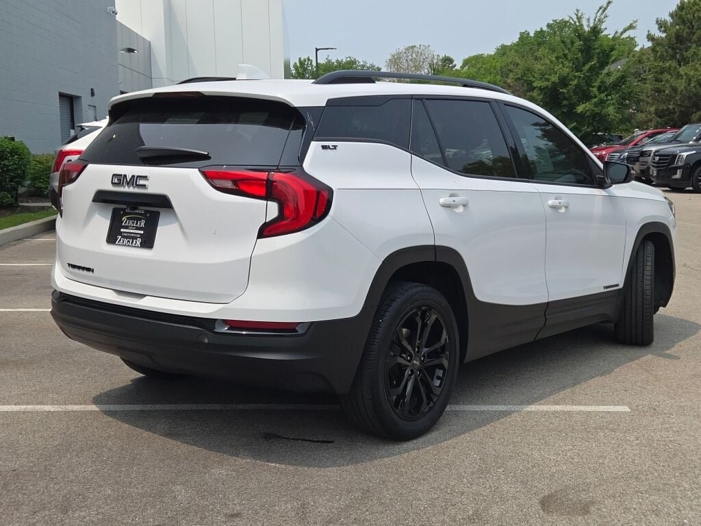 2021 GMC TERRAIN - Image 12