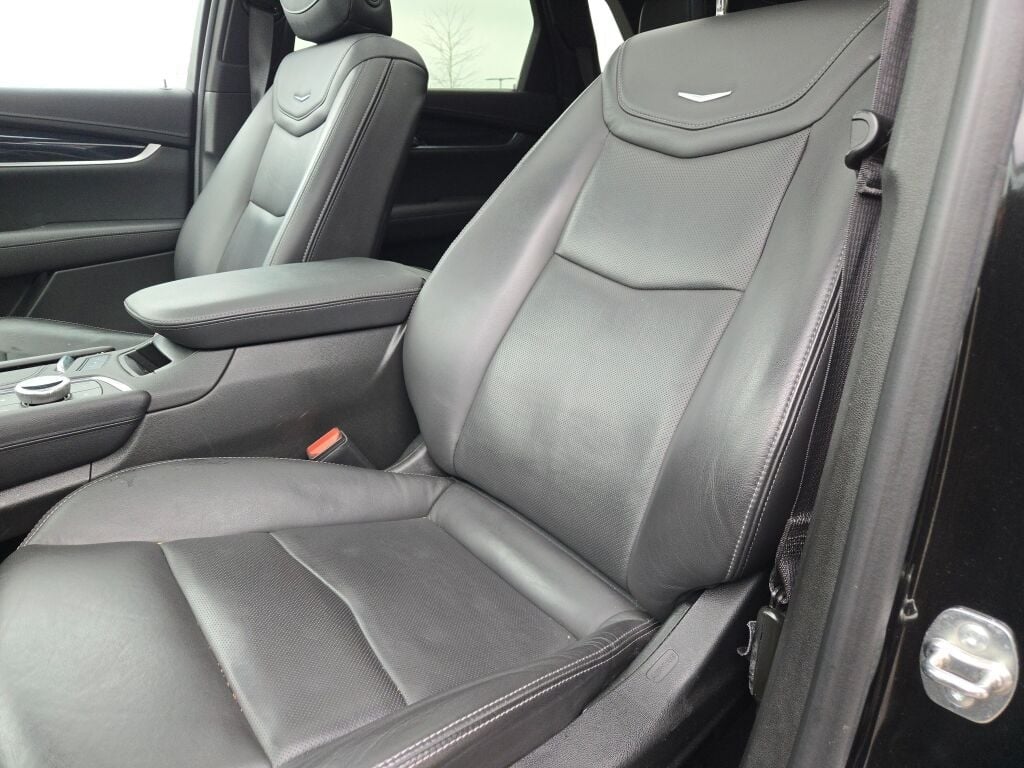 2024 CADILLAC XT5 - Image 26